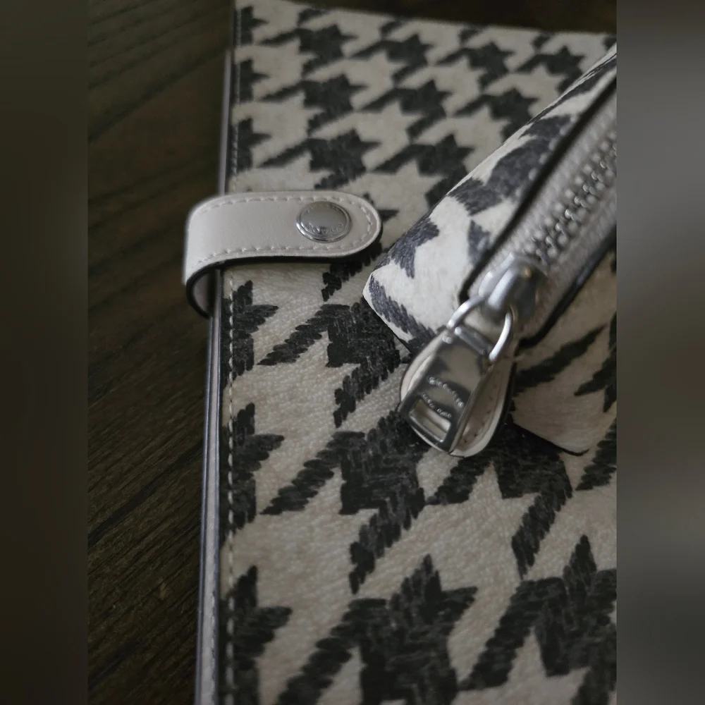 COACH Houndstooth Print Notebook & Pencil Case SET Silver/Cream/Black NWOT - Picture 14 of 14